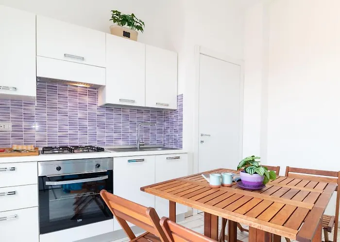 Casa Tatti- Calm E Natural